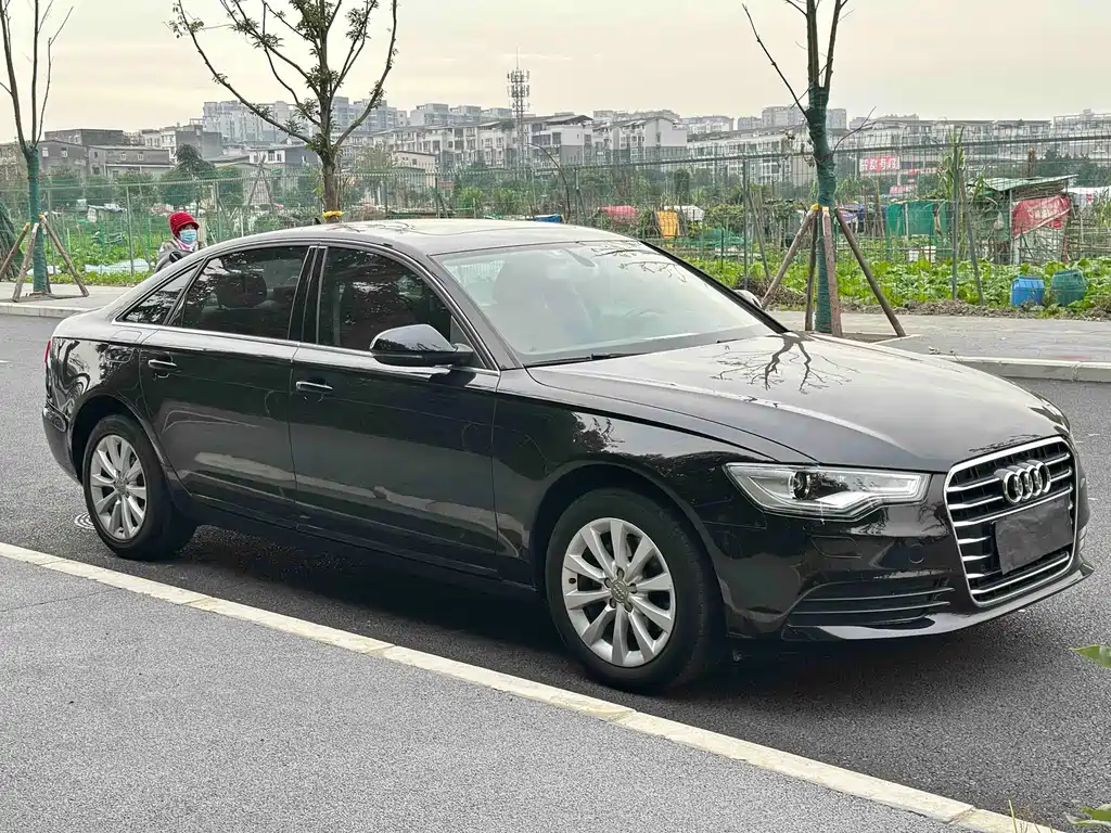 Audi A6L 2014 — фото 3