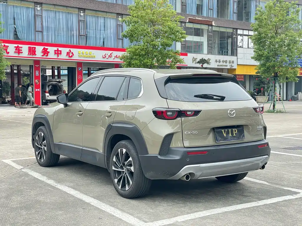 Mazda CX-50 2023 — фото 27