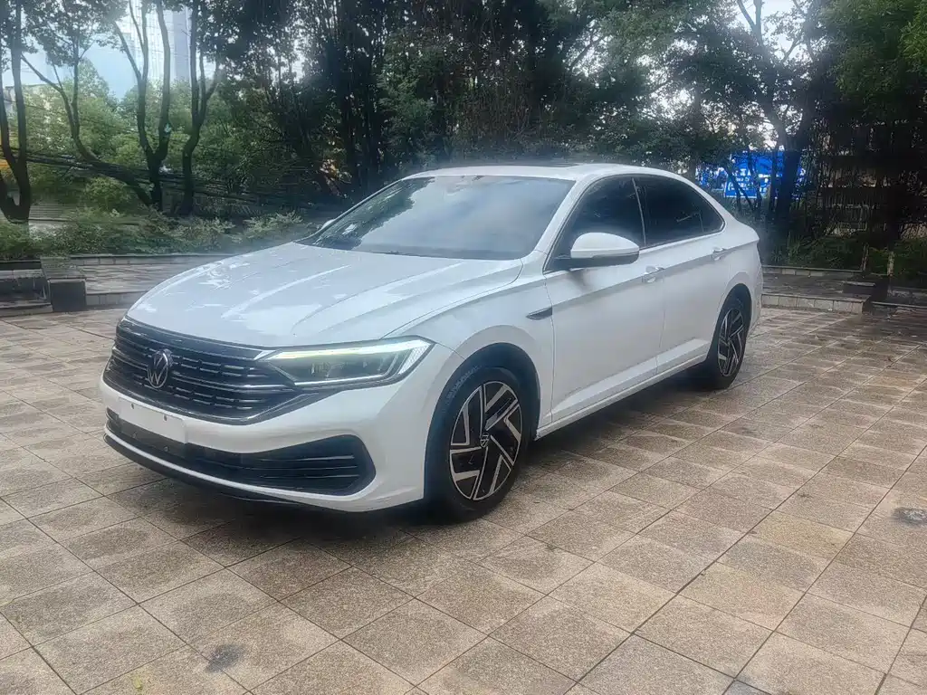 Volkswagen Sagitar 2023