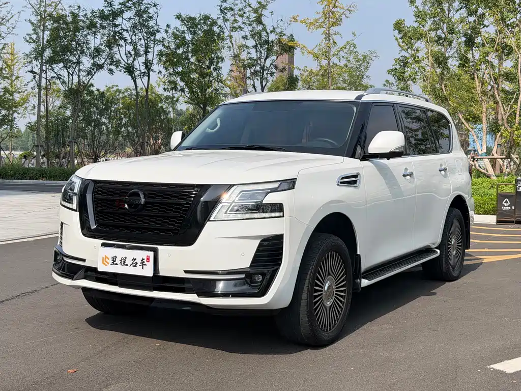 Nissan Patrol 2020 — фото 1