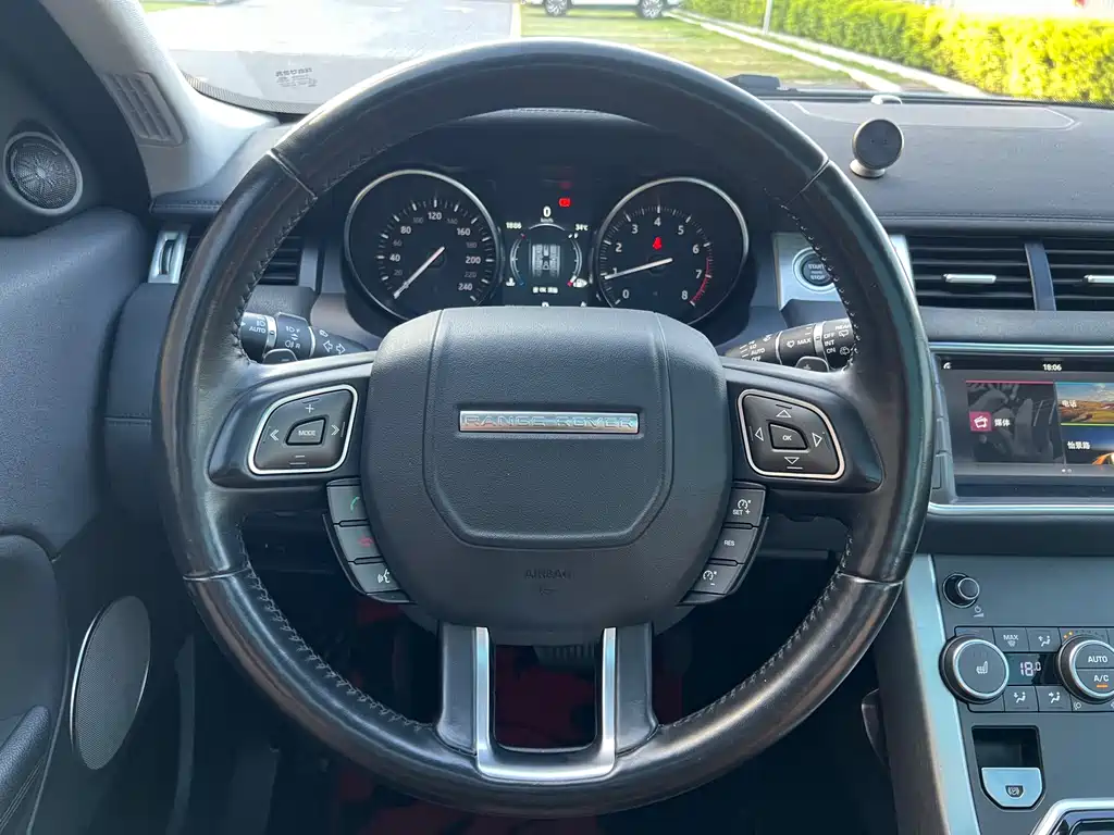 Land Rover Range Rover Evoque 2017 — фото 14