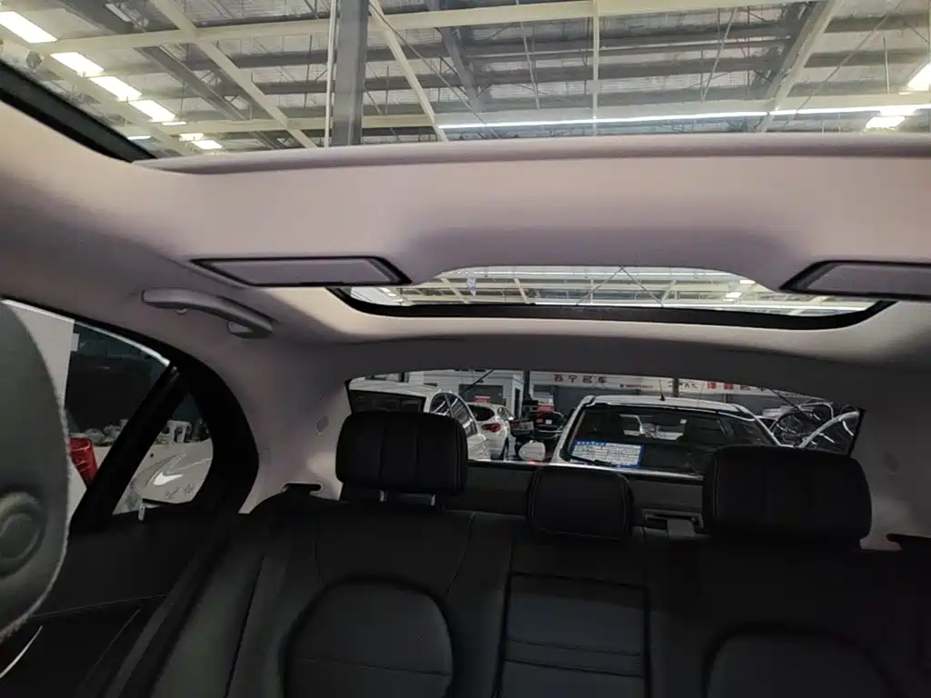 Mercedes-Benz C-Class 2021 — фото 18