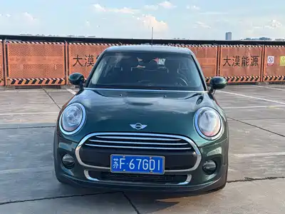 MINI MINI 2018