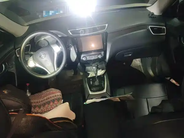 Nissan X-Trail 2016