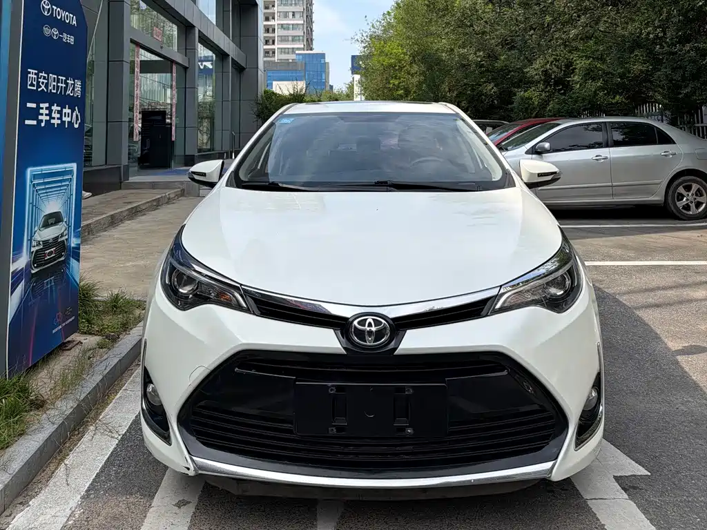 Toyota Levin 2018 — фото 2