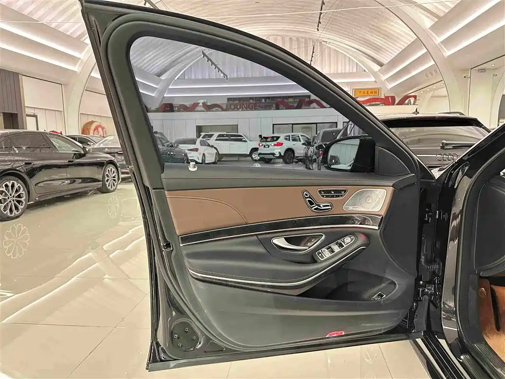 Mercedes-Benz S-Class 2020 — фото 16