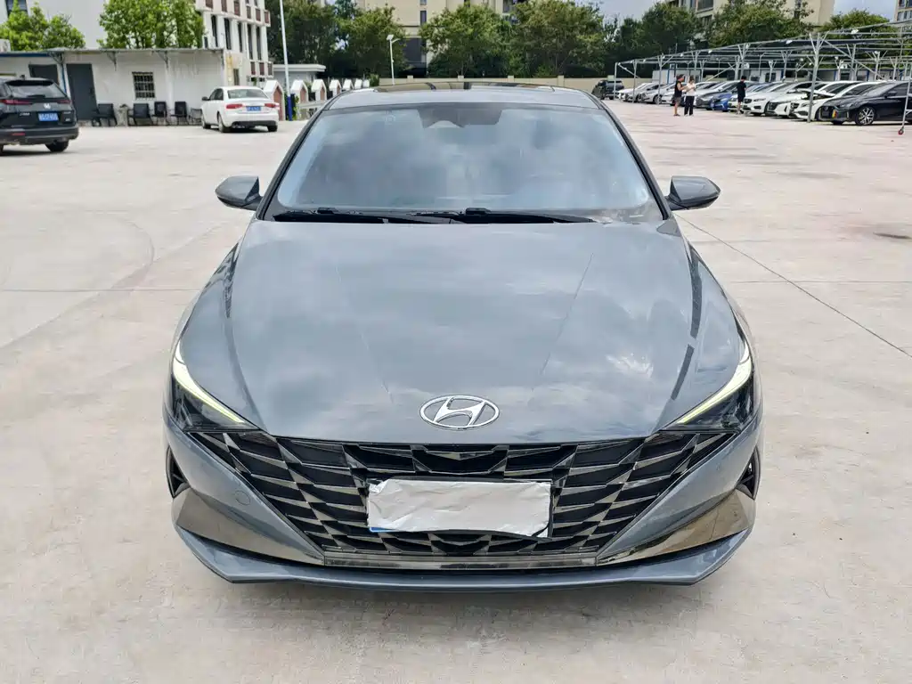 Hyundai Elantra 2020 — фото 2