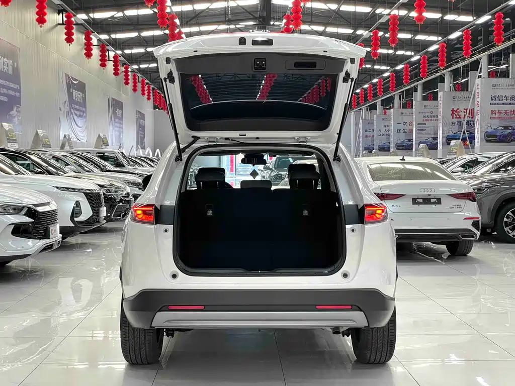 Honda Vezel 2023 — фото 16