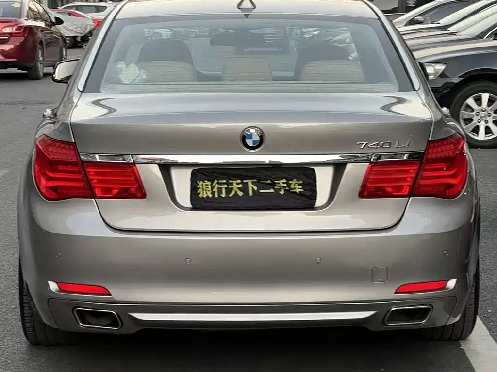 BMW 7 Series 2012 — фото 4