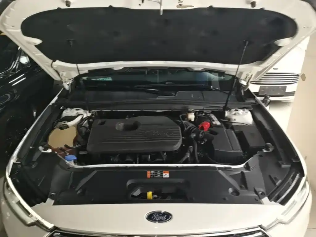 Ford Taurus 2020 — фото 20