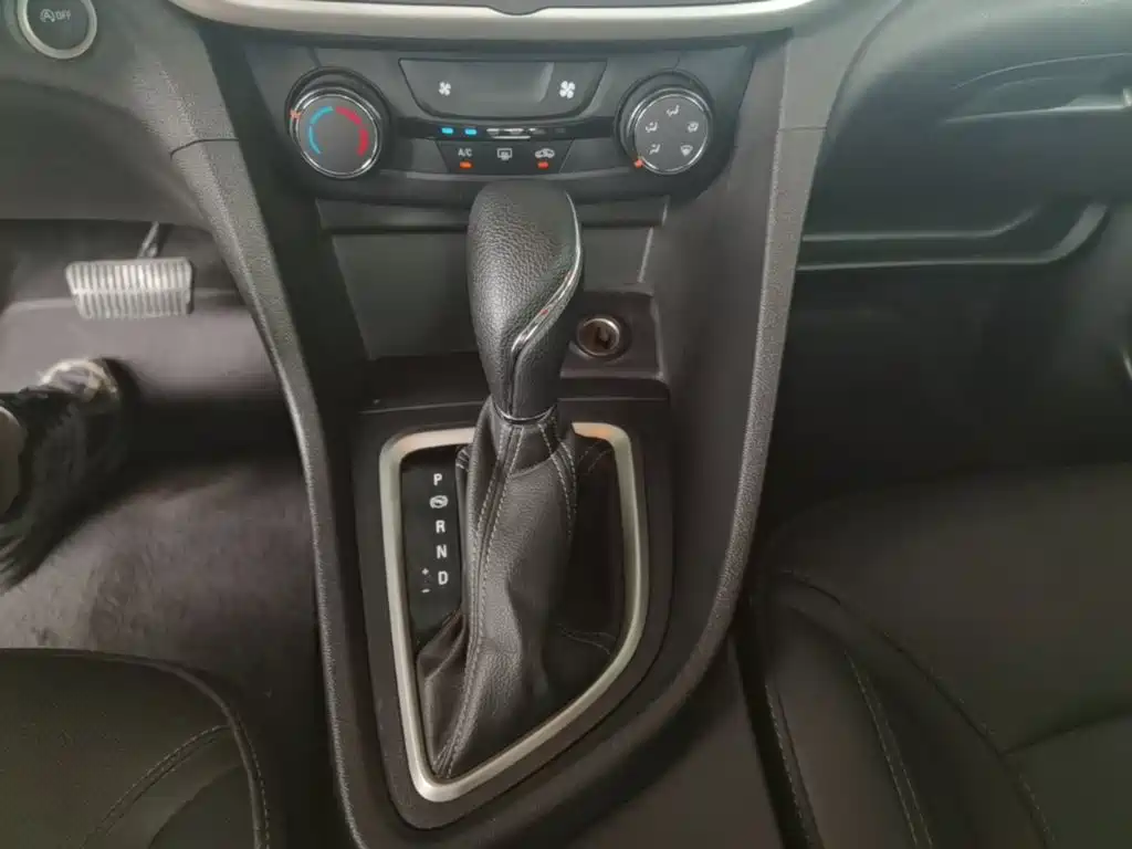Buick Excelle 2021 — фото 14