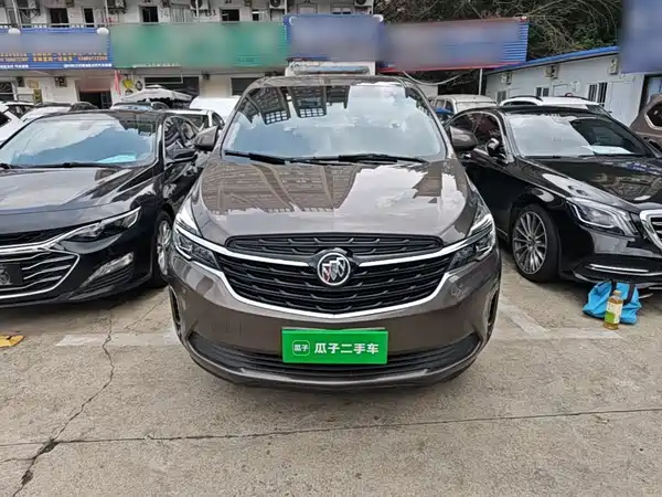 Buick GL8 2022