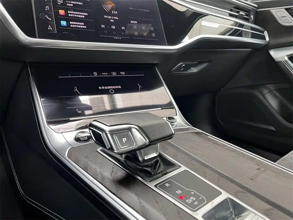 Audi A6L 2023 — фото 13