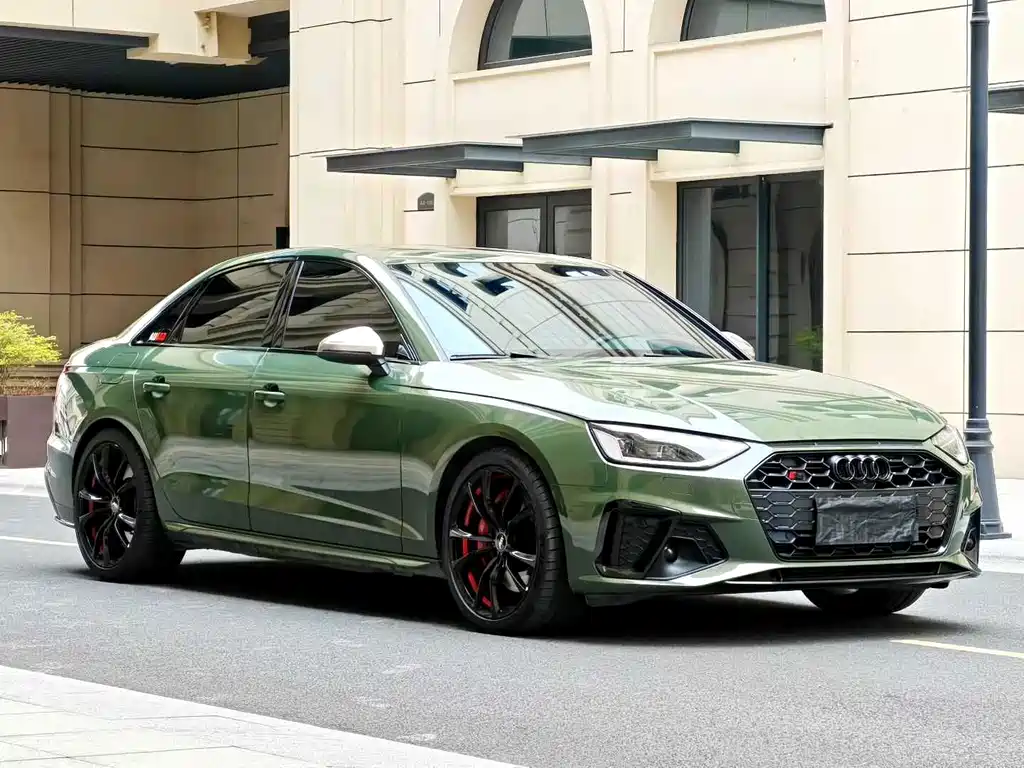 Audi S4 2024