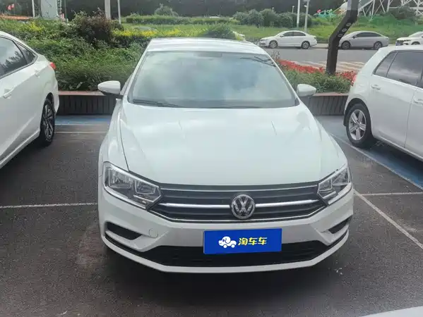 Volkswagen Bora 2021