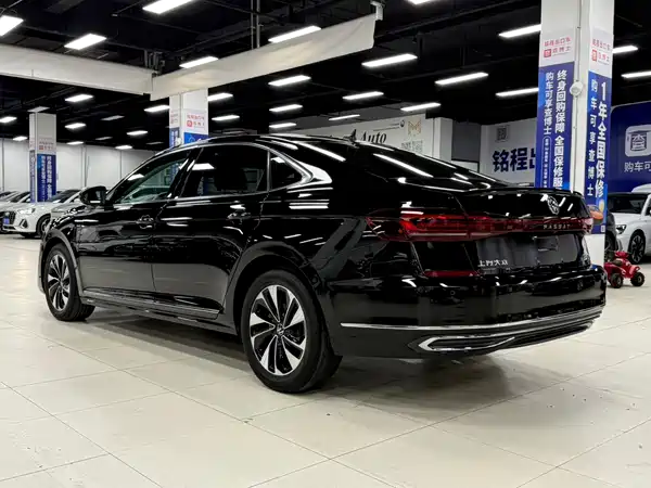 Volkswagen Passat 2022
