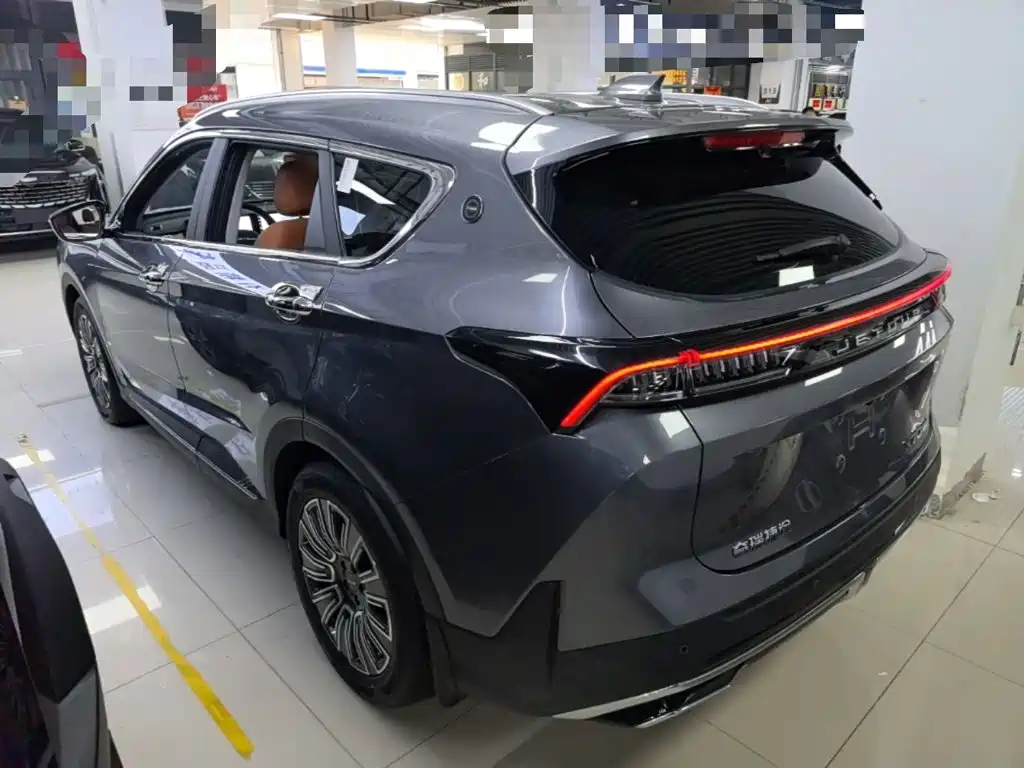 Jetour X70 PLUS 2025
