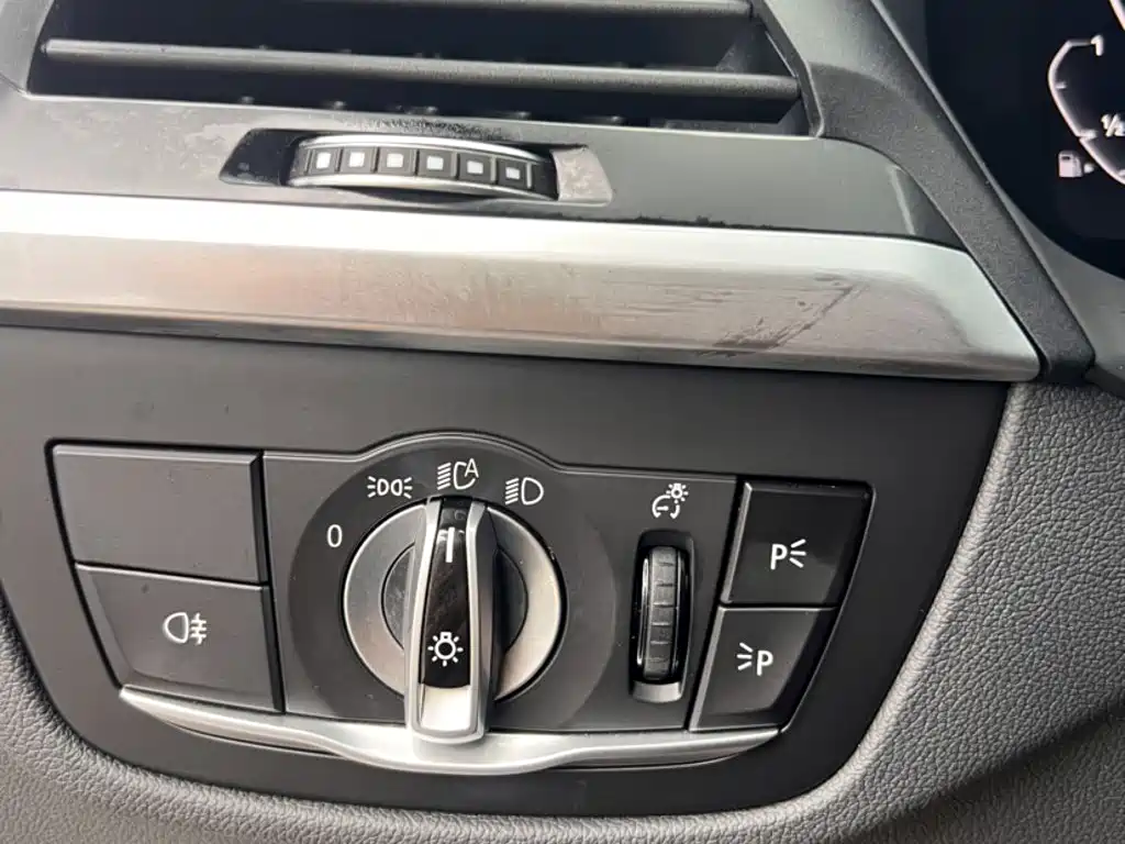 BMW X3 2021 — фото 17