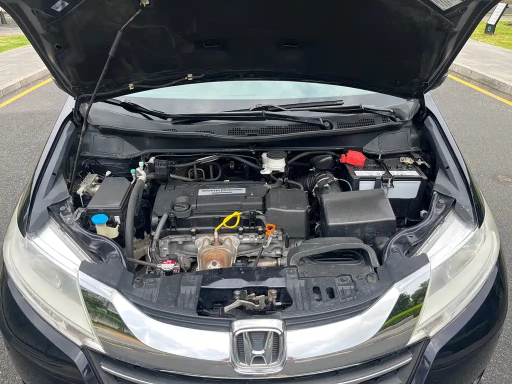 Honda Odyssey 2016 — фото 15