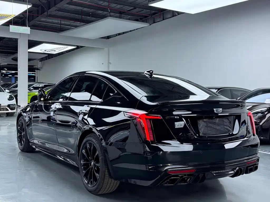 Cadillac CT5 2023 — фото 15