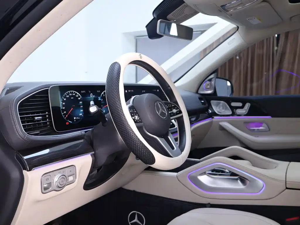 Mercedes-Benz GLE 2019 — фото 11