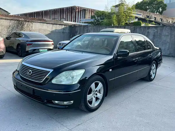 Lexus LS 2006