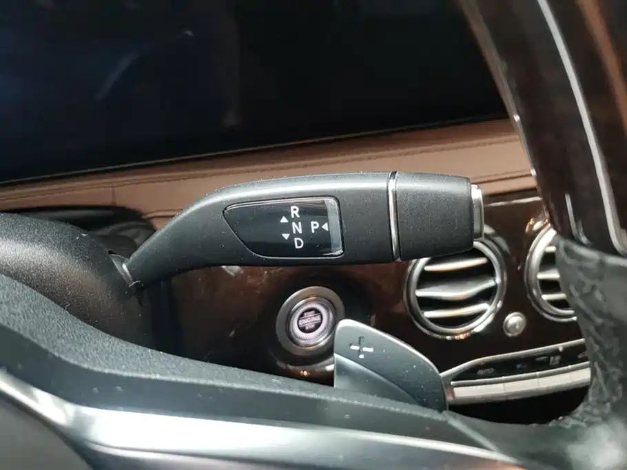 Mercedes-Benz S-Class 2020 — фото 16