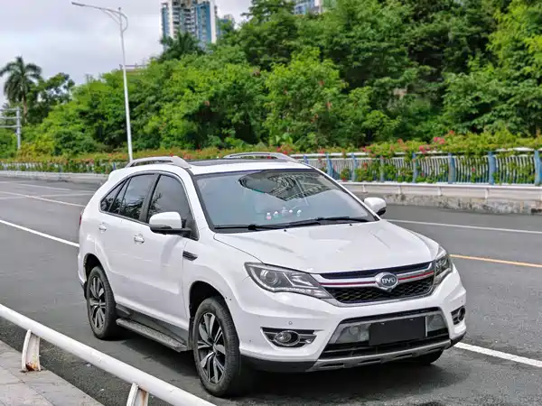BYD S7 2019