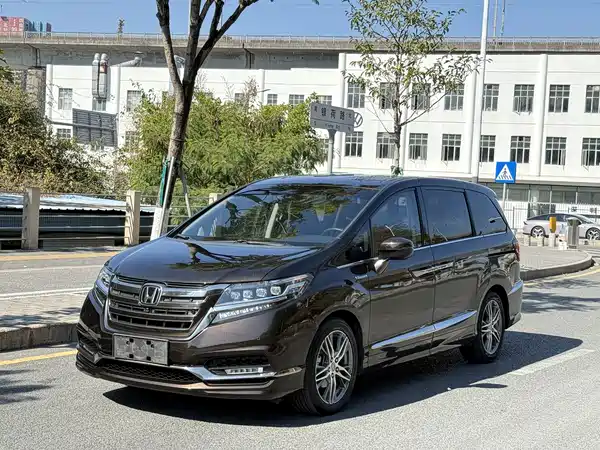 Honda Elysion 2021