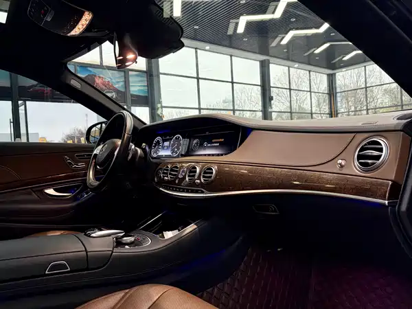 Mercedes-Benz S-Class 2015