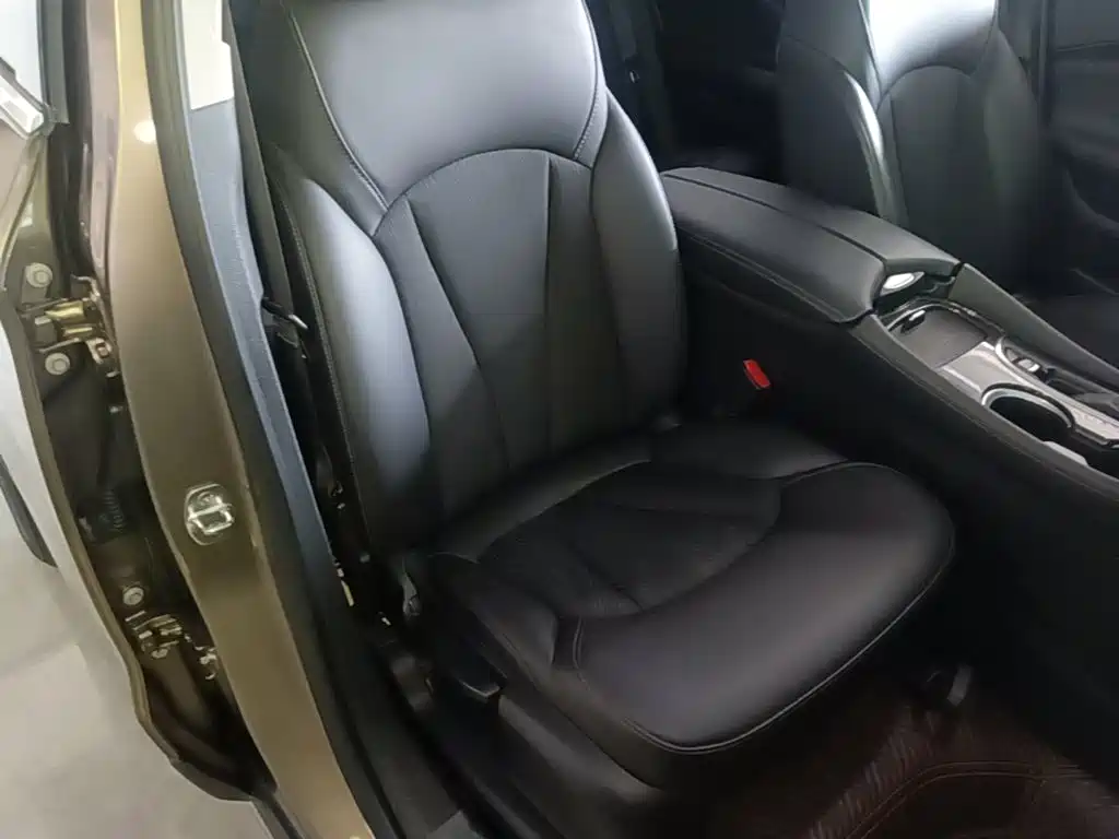 Buick Envision Plus 2019 — фото 25