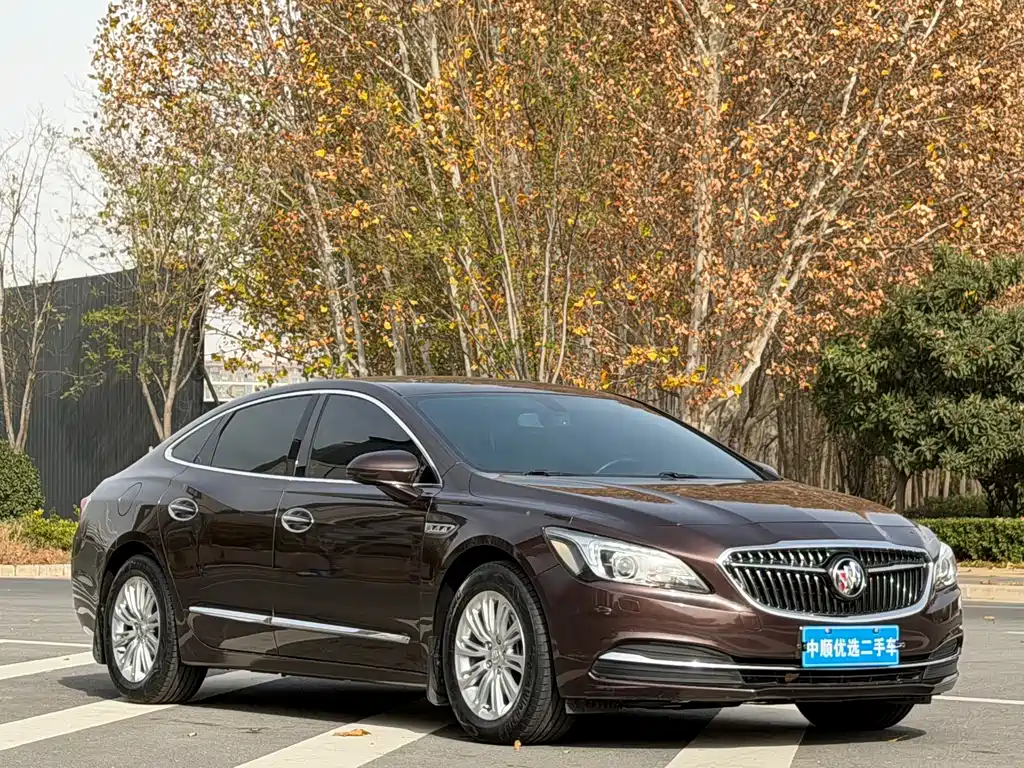 Buick LaCrosse 2017 — фото 3