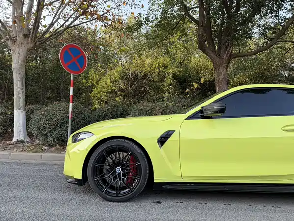 BMW M4 2022