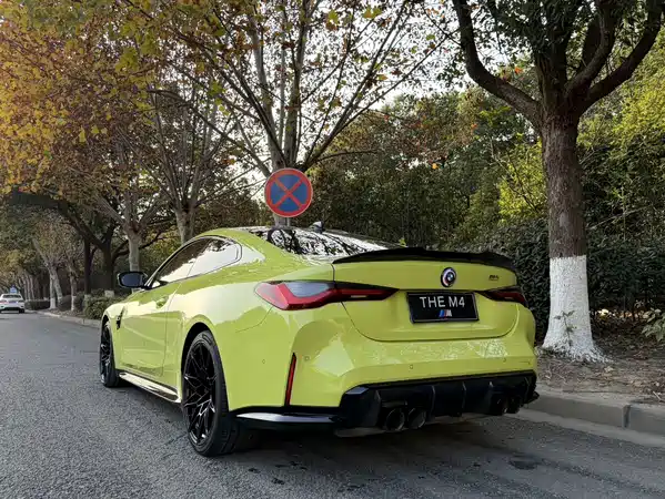 BMW M4 2022