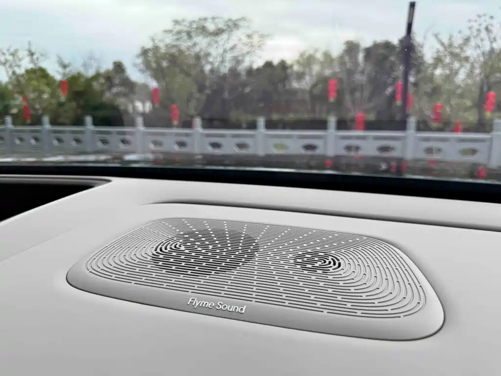 Geely Galaxy M9 2025 — фото 10