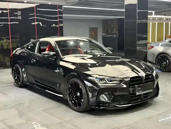 BMW M4 2022