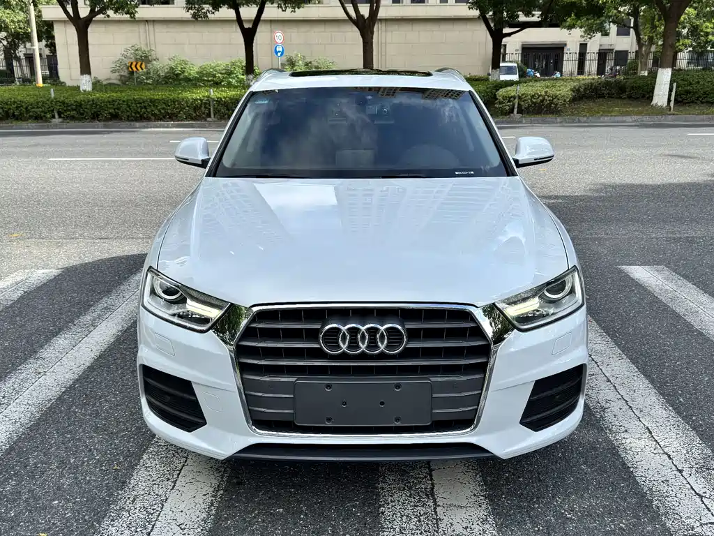 Audi Q3 2016 — фото 2