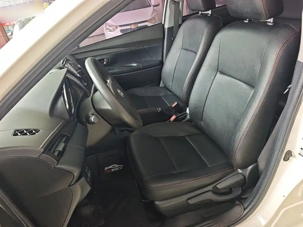 Toyota Vios 2015 — фото 15