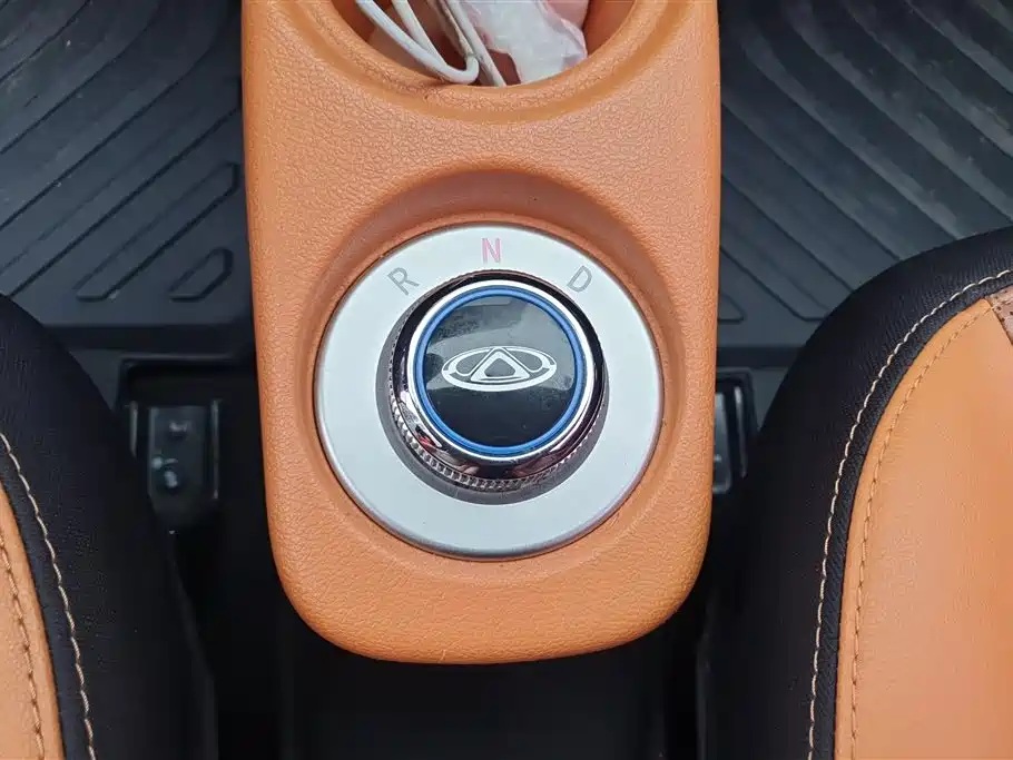 Chery QQ Little Ant 2018 — фото 16