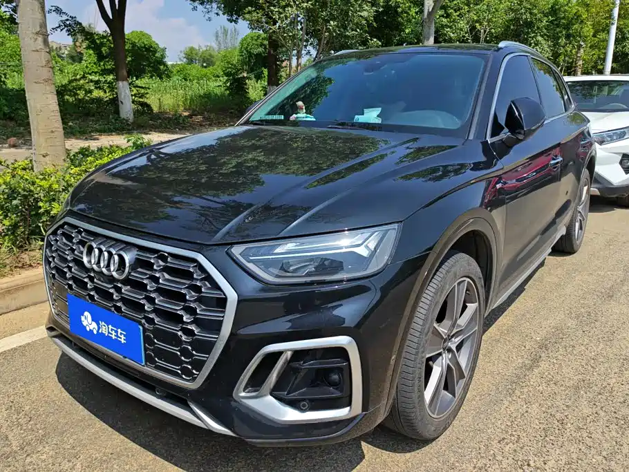 Audi Q5L 2023 — фото 1