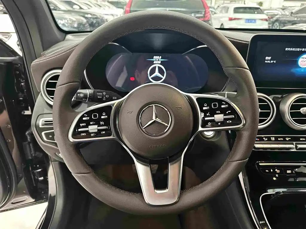 Mercedes-Benz GLC 2022 — фото 7