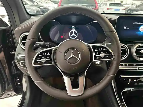 Mercedes-Benz GLC 2022