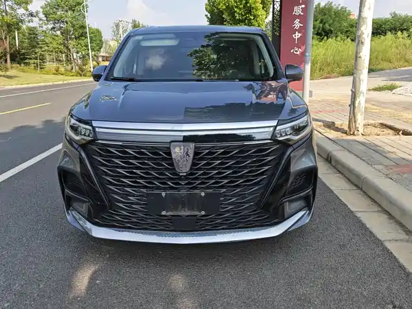 Roewe iMAX8 2021