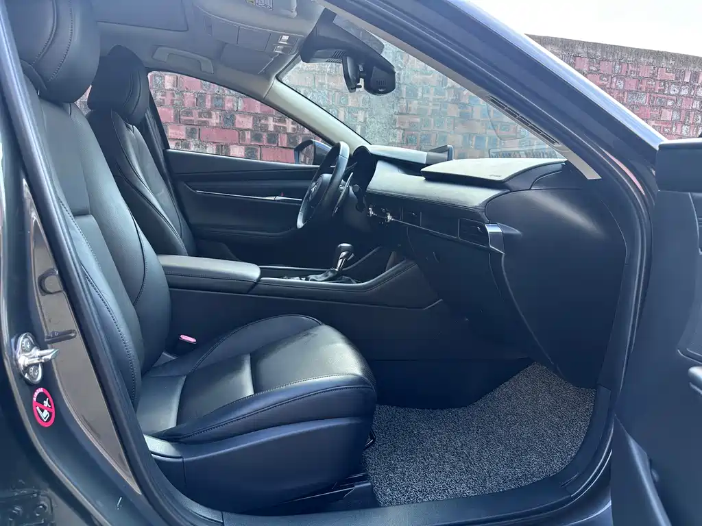 Mazda 3 Angkesela 2021