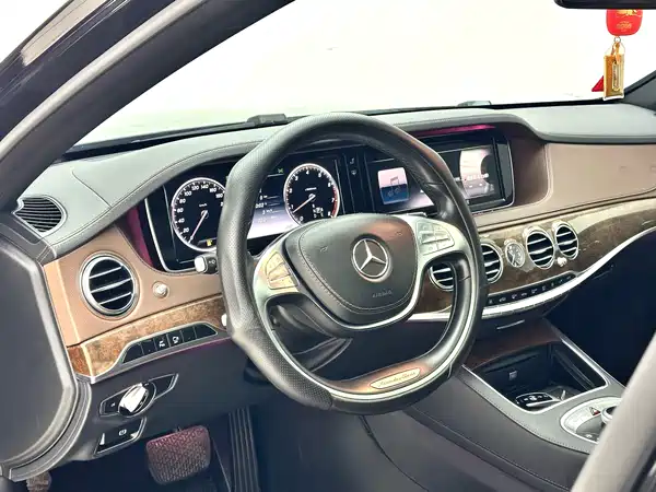 Mercedes-Benz S-Class 2015
