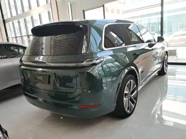 Li Auto L9 2025