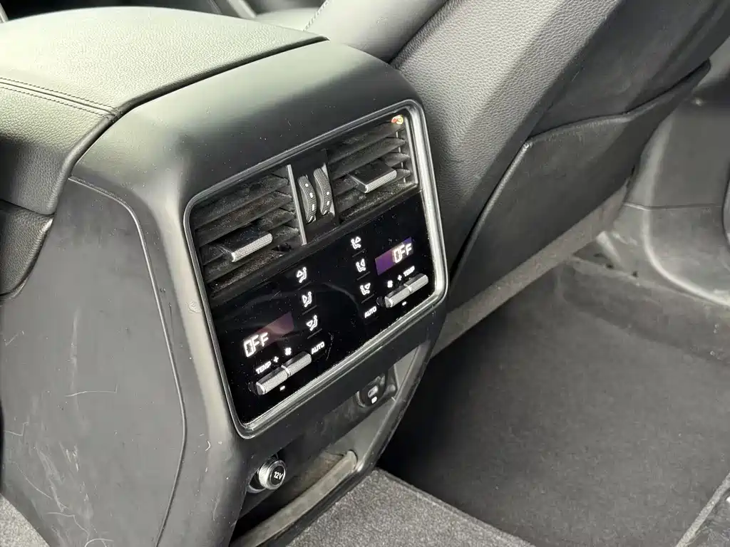 Porsche Cayenne 2021