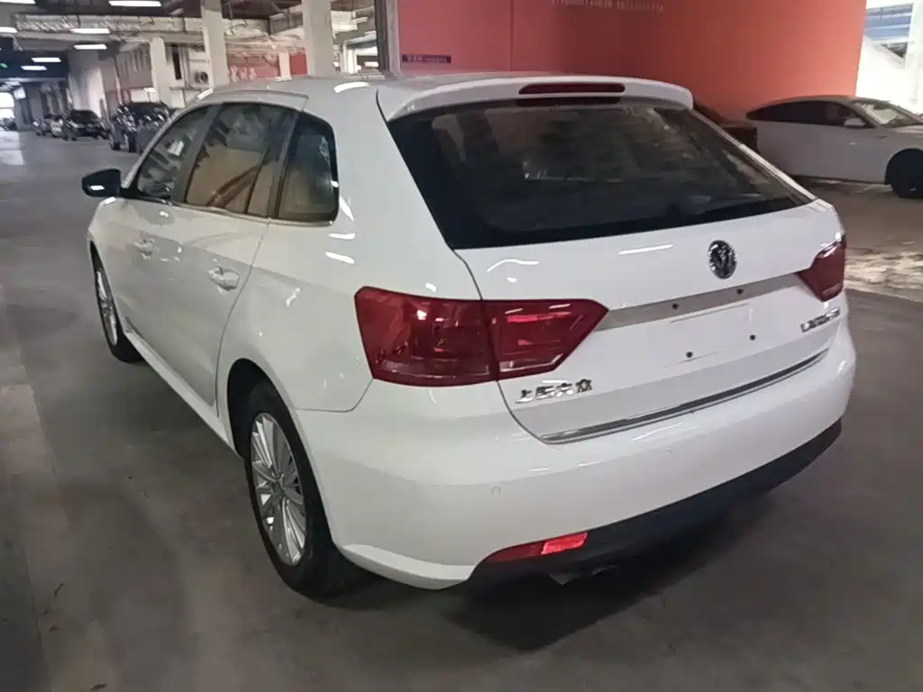 Volkswagen Gran Lavida 2016