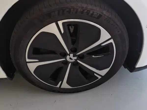 NIO ET5T 2025