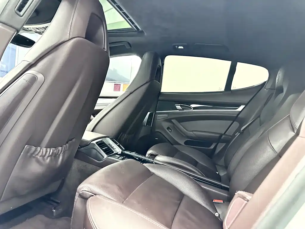 Porsche Panamera 2016 — фото 12